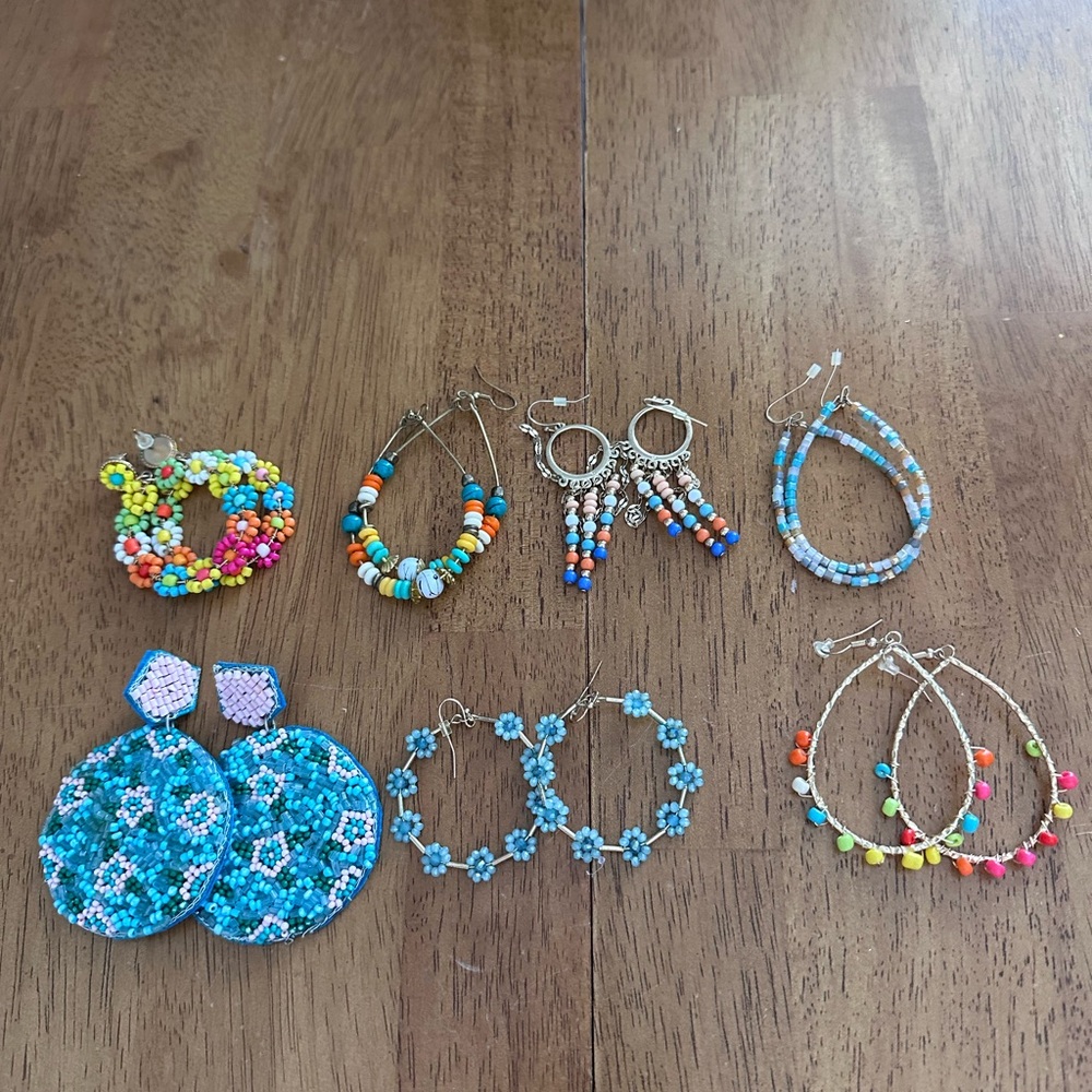 7 Pairs of Colorful Beaded Earrings